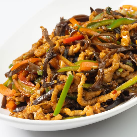 309 Shredded Chicken w/ tangy garlic sauce 魚香雞絲 🌶️